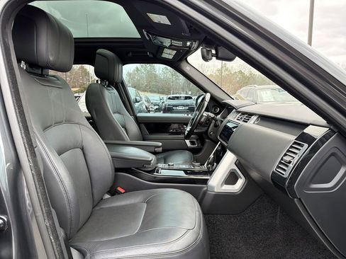 Used 2021 Land Rover Range Rover Westminster Edition image 17