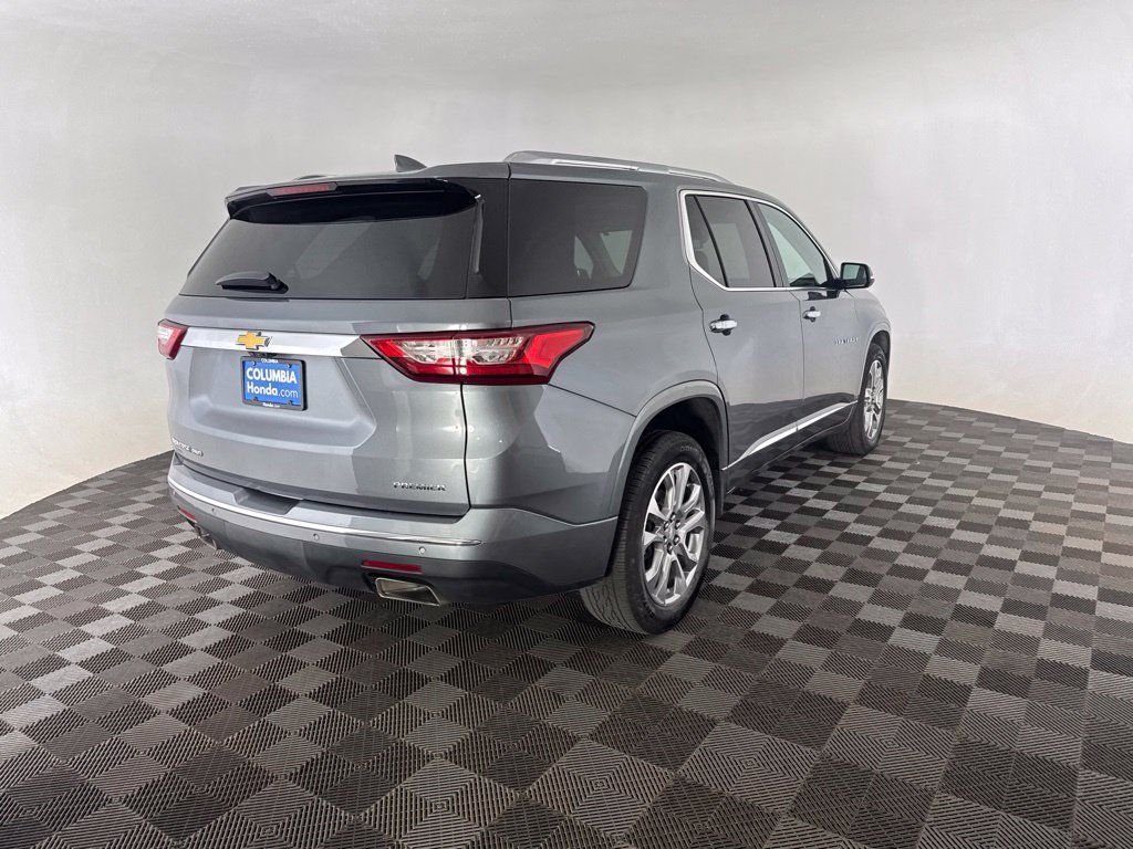 Used 2021 Chevrolet Traverse Premier AWD/4WD image 5