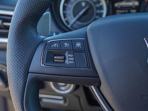 Certified 2024 Maserati Ghibli Modena Q4 image 13