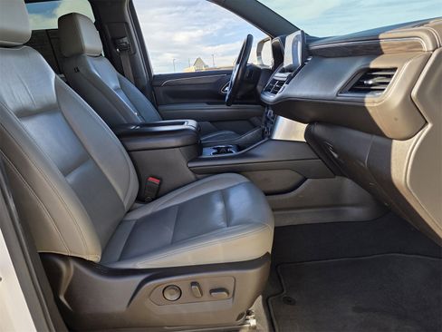 Used 2021 Chevrolet Tahoe LT image 27