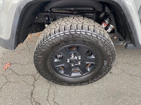 Used 2021 Jeep Gladiator Mojave image 15