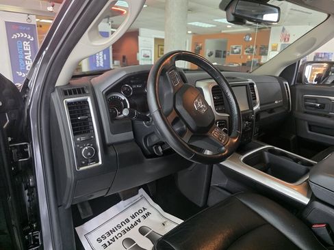 Used 2016 RAM 1500 Big Horn AWD/4WD image 11