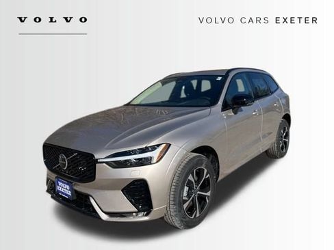 New 2026 Volvo XC60 B5 Core w/ Climate Package image 3
