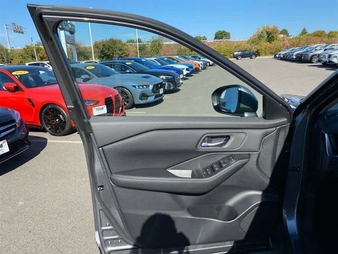 New 2026 Nissan Rogue SV image 9