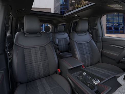 New 2026 Ford Explorer ST-Line w/ ST-Line Street Pack AWD/4WD image 10