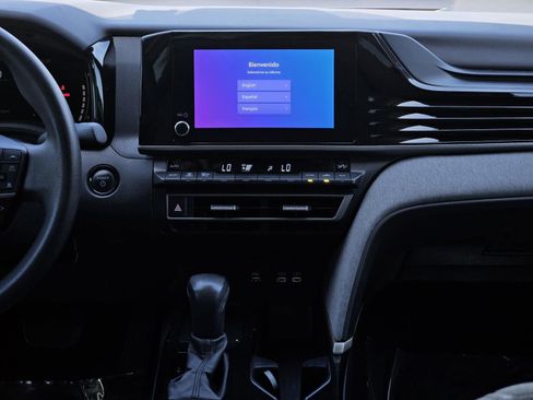 Used 2025 Toyota Camry LE image 17