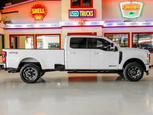 Used 2023 Ford F250 XLT w/ XLT Premium Package AWD/4WD image 11