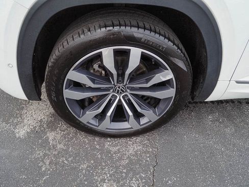 Used 2021 Volkswagen Atlas SEL Premium AWD/4WD image 34