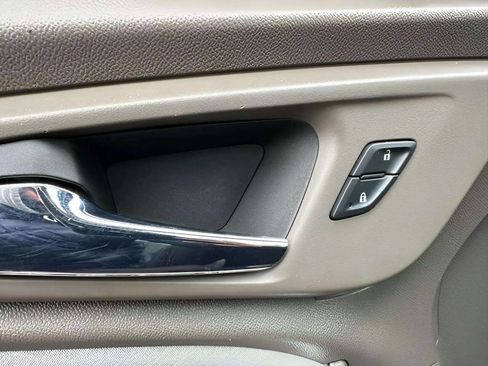 Used 2017 Chevrolet Malibu LT w/ LPO, Convenience Package 2 image 23