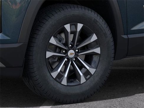 New 2026 Chevrolet Equinox LT w/ Safety and Technology Package image 9