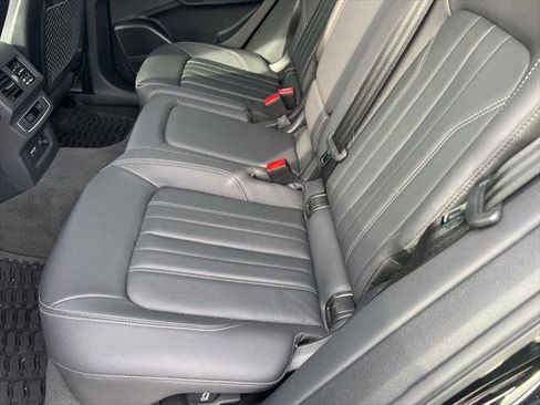 Certified 2023 Audi Q5 2.0T Premium Plus w/ Premium Plus Package image 8