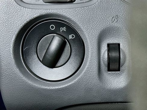 Used 2008 Ford Ranger XL RWD image 10