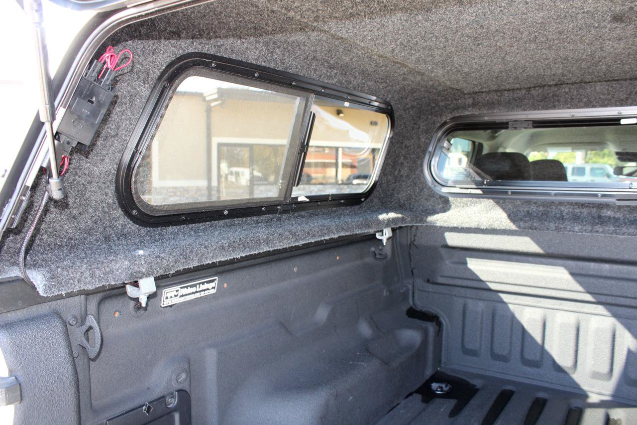 Used 2023 Ford Maverick XLT FWD image 47
