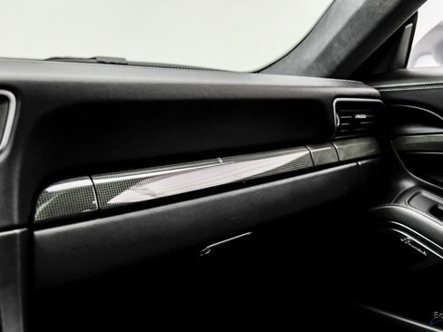 Used 2017 Porsche 911 Turbo S image 72