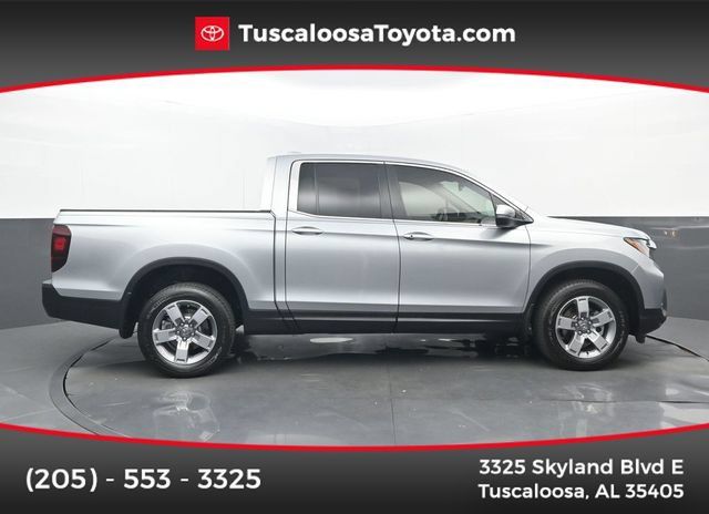 Used 2025 Honda Ridgeline RTL image 1
