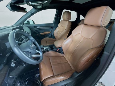 Certified 2023 Audi Q5 2.0T Premium Plus w/ Premium Plus Package image 5