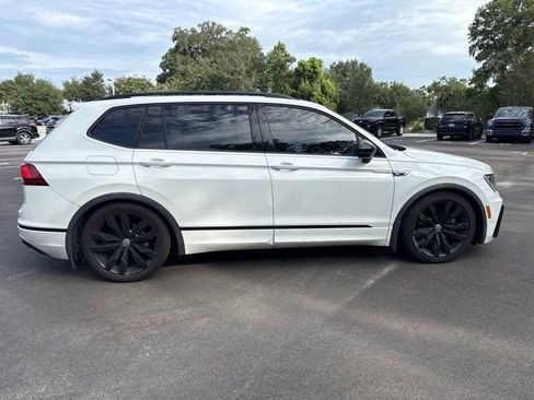 Used 2021 Volkswagen Tiguan SE R-Line FWD image 5