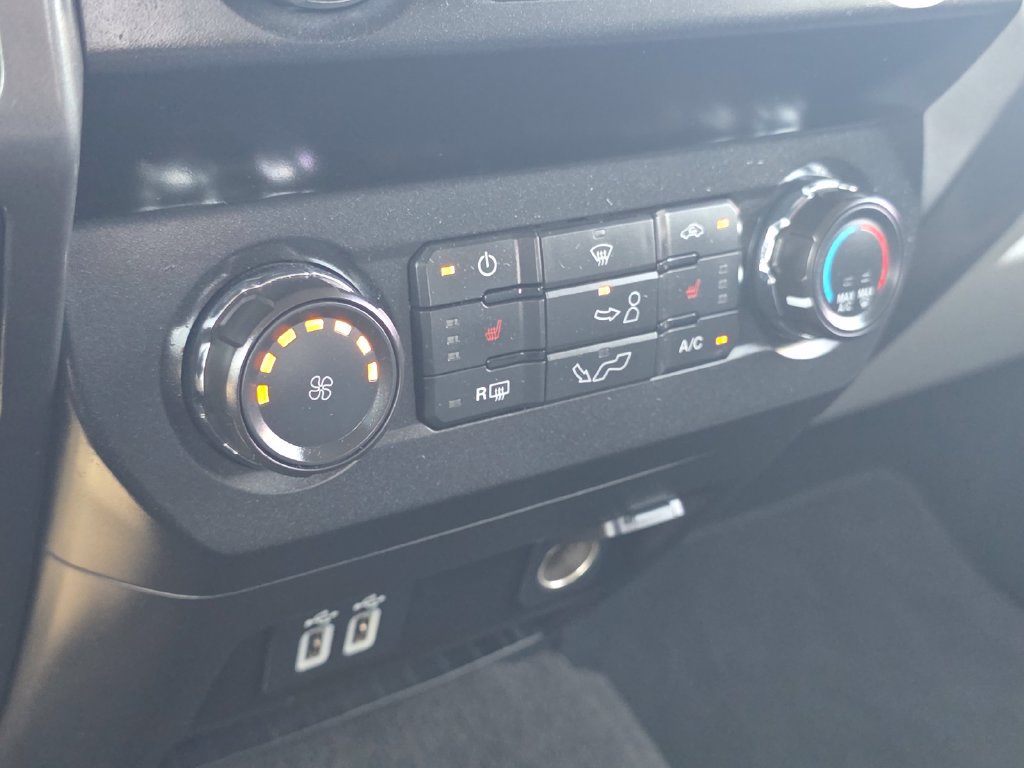 Used 2020 Ford F150 XLT AWD/4WD image 28
