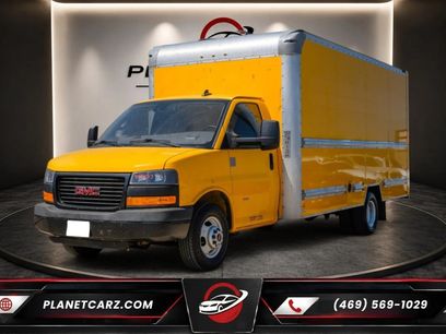 Used 2022 GMC Savana 3500 Extended w/ Power Convenience Package