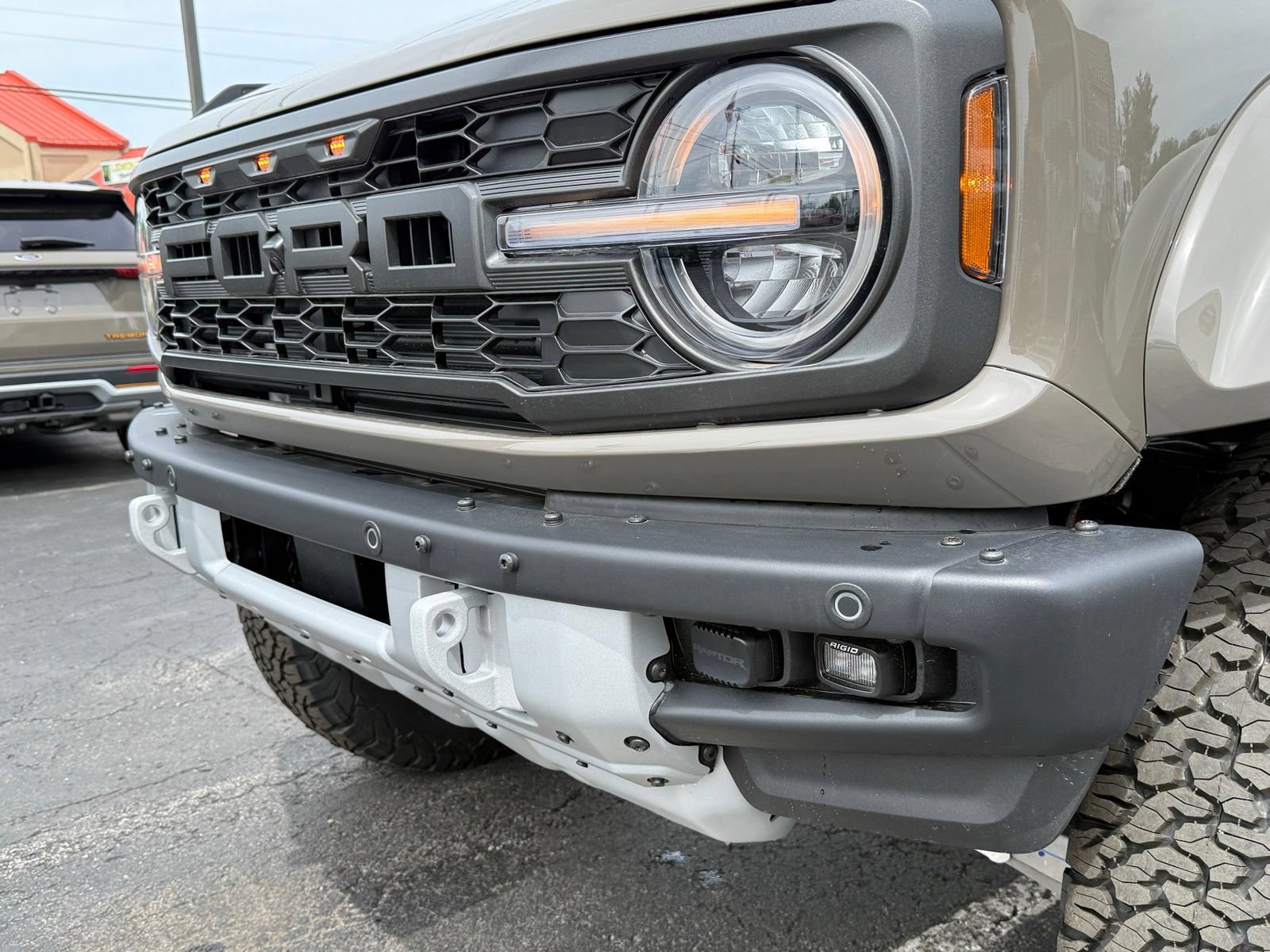 New 2026 Ford Bronco Raptor w/ Interior Carbon Fiber Pack AWD/4WD image 20