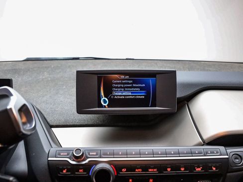 Used 2018 BMW i3 w/ Range Extender image 21