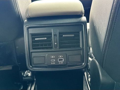 Certified 2025 Subaru Forester Limited w/ Popular Package #2 AWD/4WD image 32