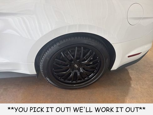Used 2022 Ford Mustang GT Premium w/ Equipment Group 401A RWD image 7