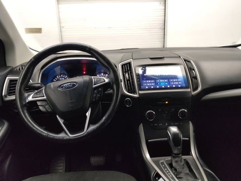 Used 2015 Ford Edge SEL FWD image 22