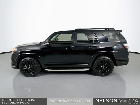 Used 2019 Toyota 4Runner Limited AWD/4WD image 9