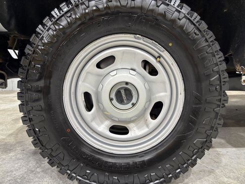 Used 2014 Ford F250 XL w/ Power Equipment Group AWD/4WD image 26