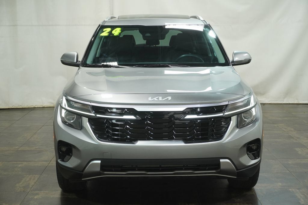 Used 2024 Kia Seltos EX AWD/4WD image 8