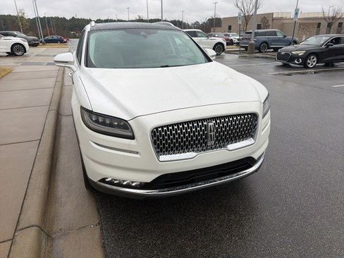 Used 2022 Lincoln Nautilus Reserve w/ Equipment Group 202A image 24