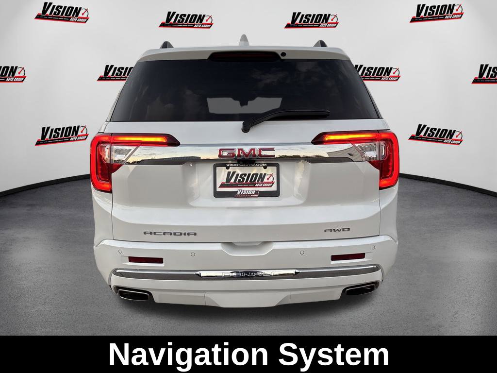 Used 2023 GMC Acadia Denali w/ Denali Ultimate Package AWD/4WD image 4