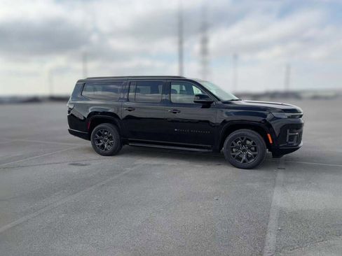 New 2026 Jeep Grand Wagoneer L Limited image 15