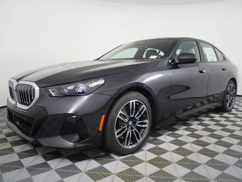 New 2026 BMW 530i image 7