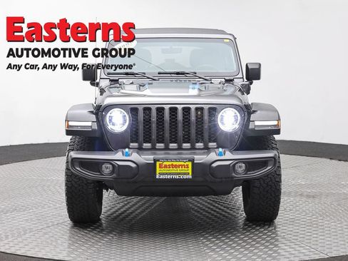 Used 2023 Jeep Wrangler Unlimited Rubicon 4xe w/ Cold Weather Group AWD/4WD image 2