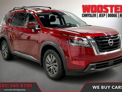 Used 2023 Nissan Pathfinder SV w/ SV Premium Package