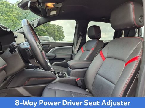 Used 2023 Chevrolet Colorado Z71 w/ Z71 Convenience Package 2 AWD/4WD image 15