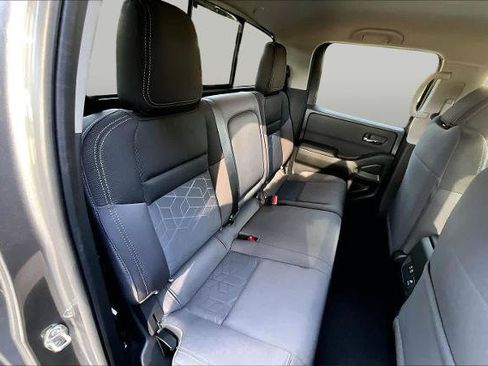 Certified 2025 Nissan Frontier SV w/ SV Convenience Package RWD image 20