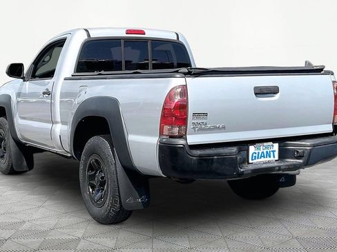 Used 2012 Toyota Tacoma 4x4 Regular Cab image 4