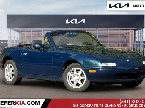 Used 1997 MAZDA MX-5 Miata image 1