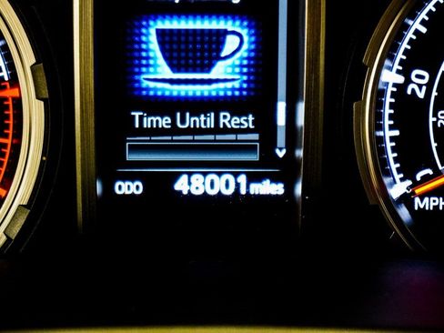 Used 2022 Toyota 4Runner TRD Off-Road image 46