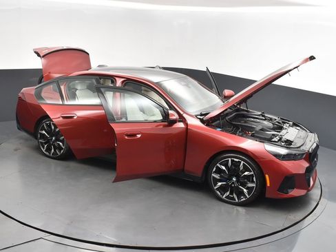 Certified 2025 BMW 530i w/ M Sport Package RWD image 49