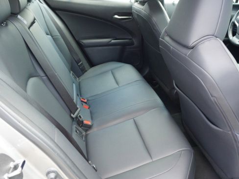 Certified 2020 Lexus UX 200 w/ Premium Package image 11