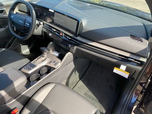 New 2026 Kia Sportage X-Line w/ X-Line Technology Package image 34