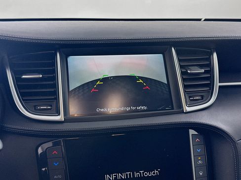 Used 2023 INFINITI QX50 Luxe FWD image 22