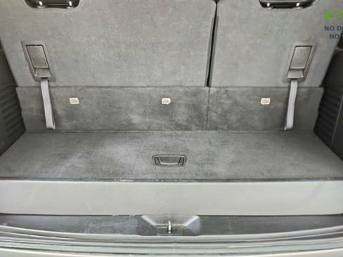 Used 2018 Chevrolet Tahoe LS w/ All-Season Package image 15