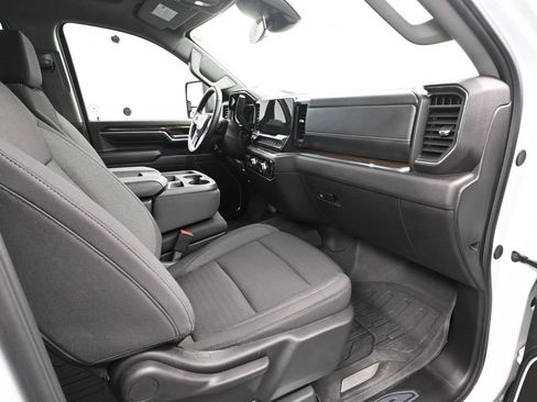 Used 2024 GMC Sierra 2500 SLE w/ SLE Value Package AWD/4WD image 43