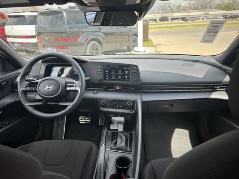 New 2026 Hyundai Elantra Sport image 11