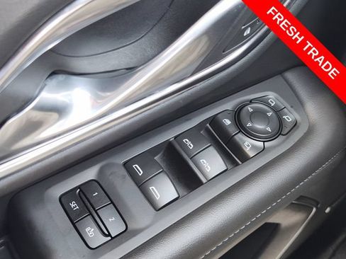 Used 2024 Chevrolet Suburban Z71 w/ Luxury Package AWD/4WD image 22